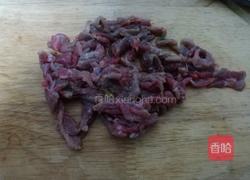 香菜炒牛肉丝的做法图解1