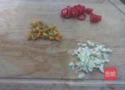 香菜炒牛肉丝的做法图解2