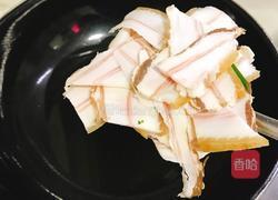 蒜苗腊肉炒土豆丝的做法图解2