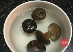 蚝油排骨香菇腊肠饭的做法图解5