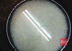 蚝油排骨香菇腊肠饭的做法图解9