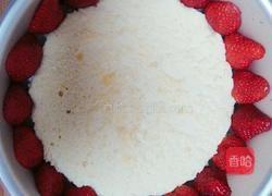 草莓慕斯蛋糕的做法图解8