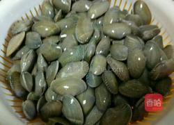 蚝油炒花蚬的做法图解2