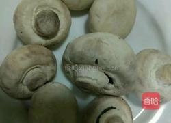 蒸蘑菇酿肉的做法图解2