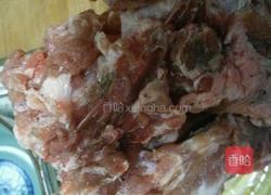 羊骨头汤的做法图解1