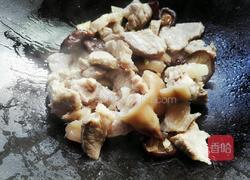 板栗猪蹄的做法图解10