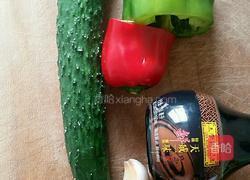 酱油黄瓜条的做法图解1