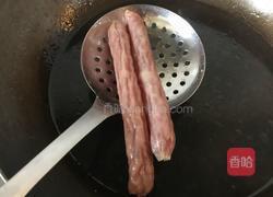 辣椒炒香肠的做法图解3