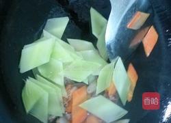 腊肠炒时蔬的做法图解8