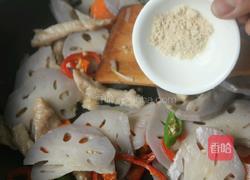 胡萝卜炒藕片的做法图解10