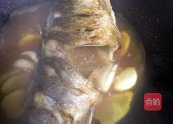 黄豆酱烧鲫鱼的做法图解6