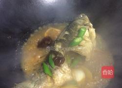 黄豆酱烧鲫鱼的做法图解7