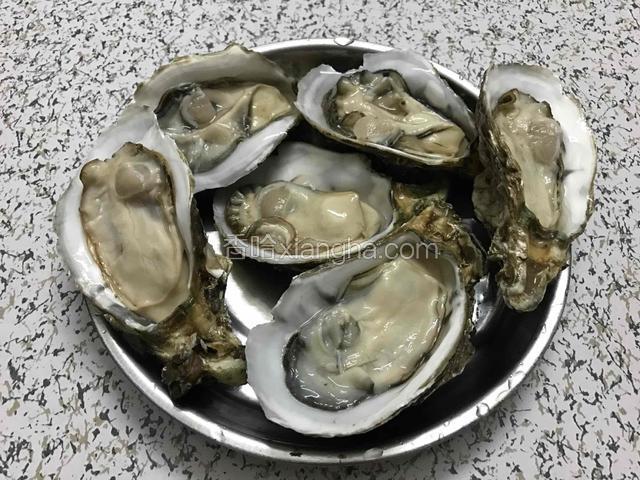 生蚝6个洗净