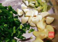 土豆烧鸡翅的做法图解4