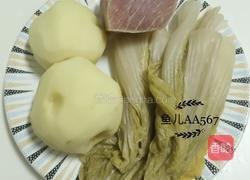 酸菜炒土豆丝的做法图解1