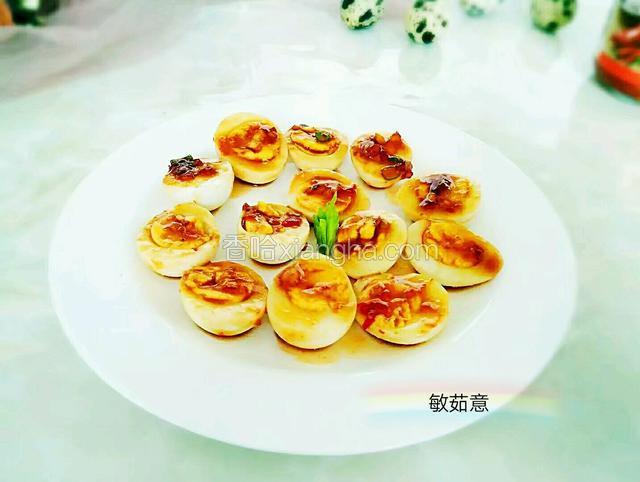 辣酱淋鸟蛋