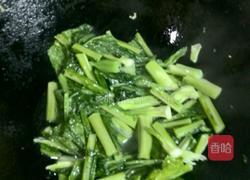 黄豆酱炒春菜的做法图解3