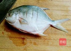 家常红烧鱼的做法图解1