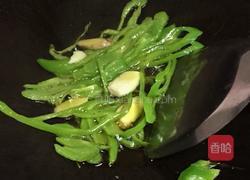 青椒豆干的做法图解3