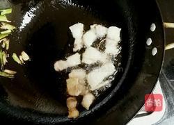 五花肉花菜的做法图解4