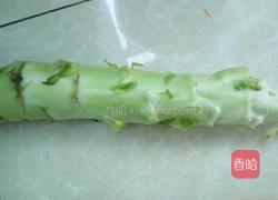凉拌莴苣丝的做法图解2
