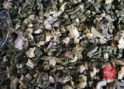 肉末炒酸菜的做法图解1