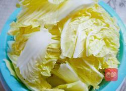 白菜汤年糕的做法图解3