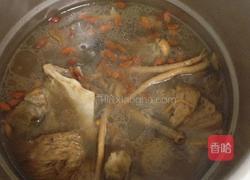 猴头菇虫草花龙骨汤的做法图解4