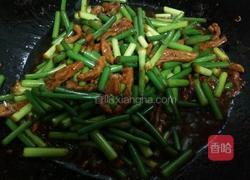 酱焖蒜苗的做法图解15