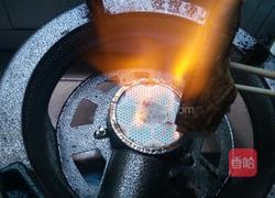 莴笋炒腊肉的做法图解1