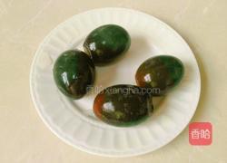  酱汁松花蛋的做法图解3