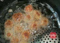 炸肉丸子的做法图解7