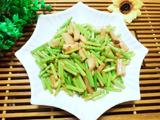 蒜台烧杏鲍菇的做法[图]