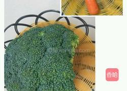 西兰花拼盘的做法图解1