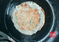 饺子皮韭菜肉饼的做法图解9