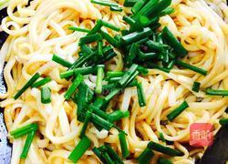 鲜味素炒山水河粉的做法图解6