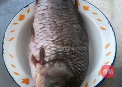 酱焖鲫鱼的做法图解1