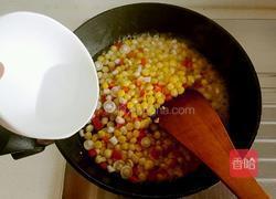 玉米烩娃娃菜的做法图解8