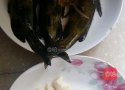 酱炖黄辣丁的做法图解1