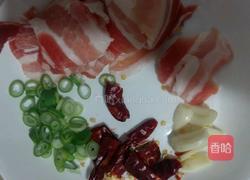 茶树菇五花肉的做法图解1