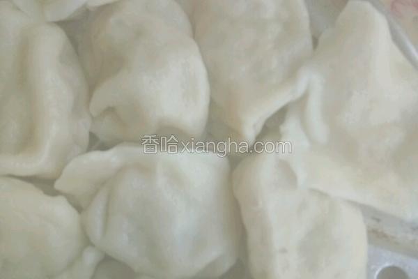 猪肉白菜虾肉饺子