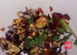 美丽酸菜串炒腊肉的做法图解5