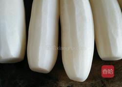 炒白萝卜的做法图解1