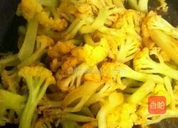 蚝油花菜的做法图解3