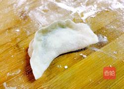 韭菜鸡蛋馅饺子的做法图解7