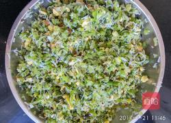 芹菜素饺子的做法图解10