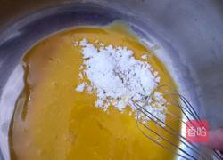 八寸戚风蛋糕胚的做法图解4