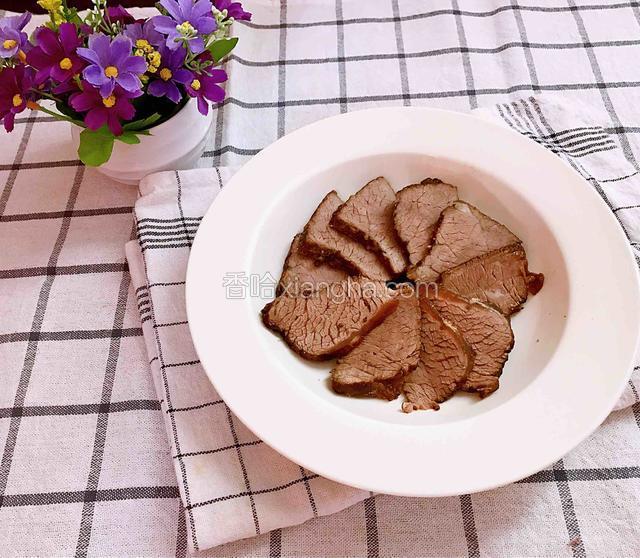 卤牛肉