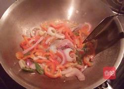 黑胡椒牛柳炒意面的做法图解3