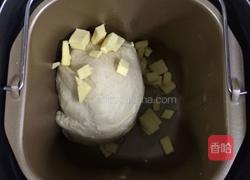 肉松香肠面包的做法图解2